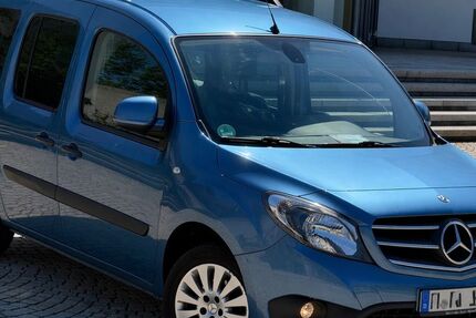 Mercedes-Benz Citan 209.000 km 8.990 &euro; München 81827