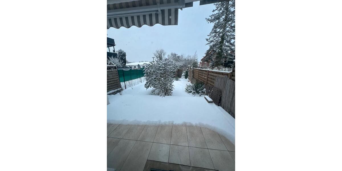 Reihenhaus Lage - 3 Zimmer, 120 m&sup2;, 975&euro; | Angebot:25157907