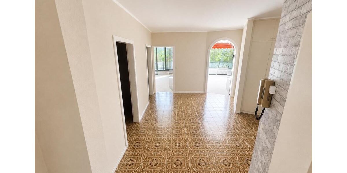 Etagenwohnung Göttingen Oststadt - 4 Zimmer, 142 m&sup2;, 399.000&euro; | Angebot:27197596