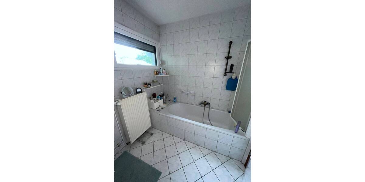 Doppelhaushälfte Frankenberg - 4 Zimmer, 135 m&sup2;, 215.000&euro; | Angebot:25742979