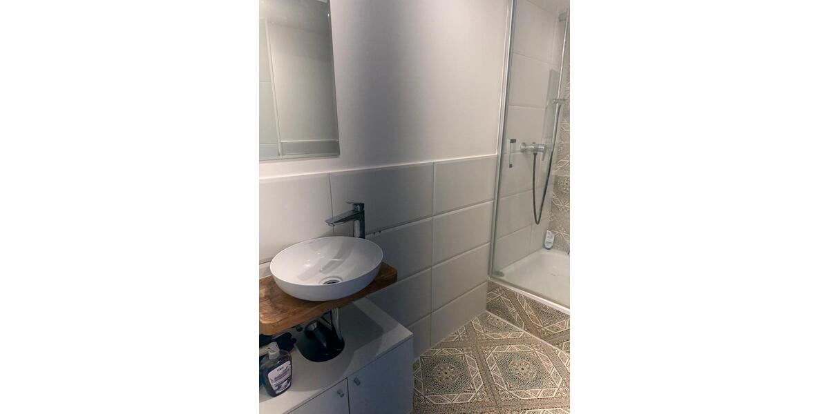 Etagenwohnung Dingolfing - 2 Zimmer, 41 m&sup2;, 755&euro; | Angebot:26422212