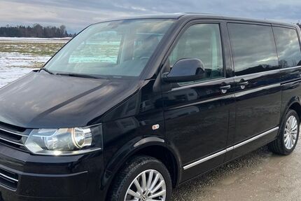 VW T5 Multivan 204.000 km 21.500 &euro; Steinhöring 85643