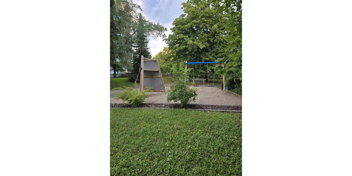 Etagenwohnung Ingolstadt Friedrichshofen-Hollerstauden - 4 Zimmer, 97 m&sup2;, 370.000&euro; | Angebot:26900559