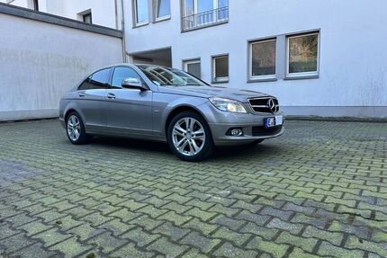 Mercedes C 200