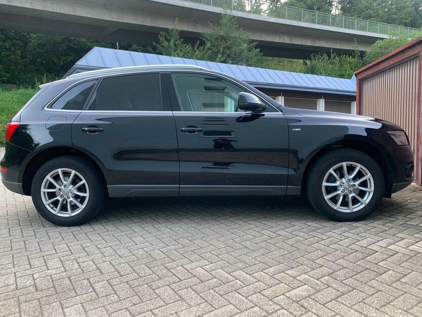 Audi Q5 175.450 km 13.990 € Freiburg 79104