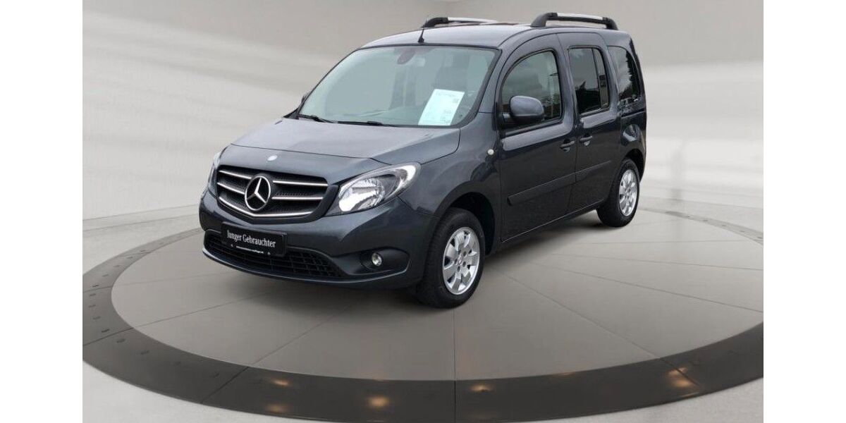 Mercedes-Benz Citan 115.000 km 13.100 &euro; Dentlein 91599