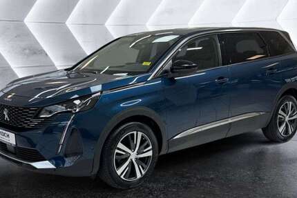 Peugeot 5008 33.000 km 25.890 € Berlin 13051