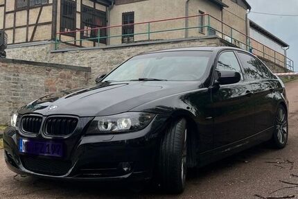 BMW 320 113.300 km 9.700 &euro; Benndorf 06308