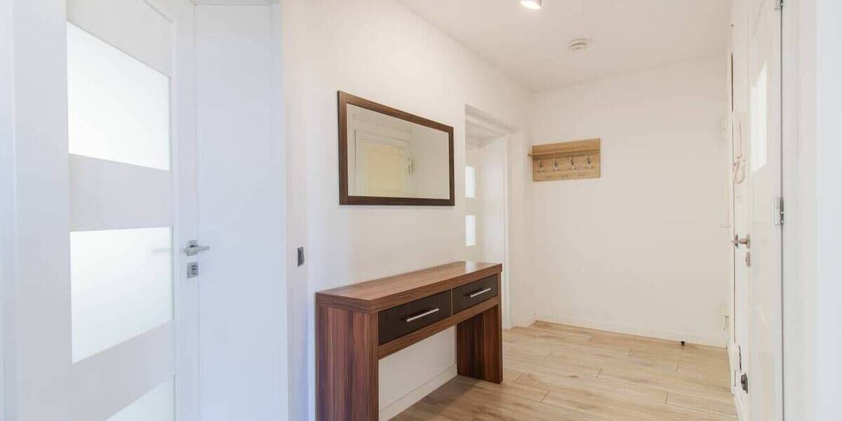 Etagenwohnung Görlitz Innenstadt - 2 Zimmer, 77 m&sup2;, 85.000&euro; | Angebot:26878907