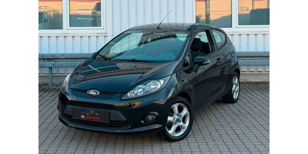 Ford Fiesta 87.244 km 4.450 &euro; Postbauer-Heng 92353