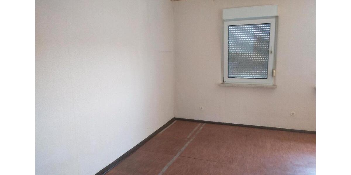 Doppelhaushälfte Genthin - 5 Zimmer, 100 m&sup2;, 93.000&euro; | Angebot:26762521
