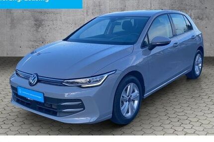 VW Golf 8.480 km 24.760 &euro; Bad Driburg 33014