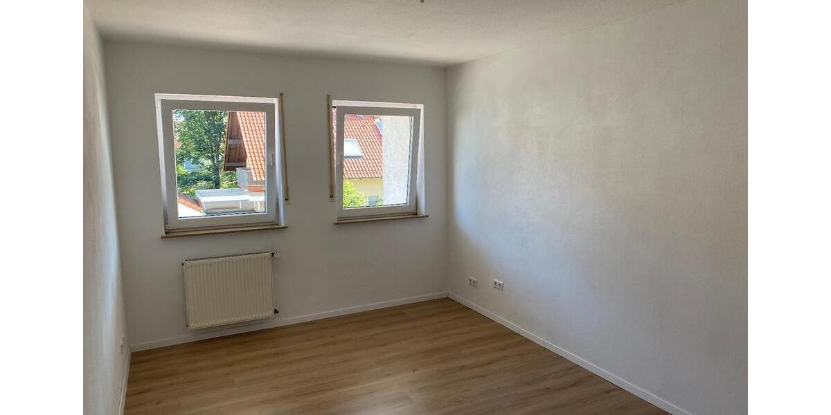 Reihenhaus Bellheim - 6 Zimmer, 186 m&sup2;, 1.600&euro; | Angebot:26323064