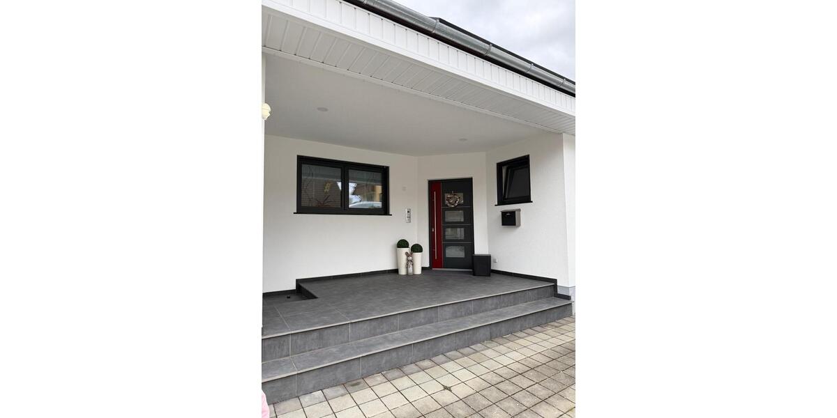 Bungalow Mössingen - 4 Zimmer, 135 m&sup2;, 899.000&euro; | Angebot:26099900