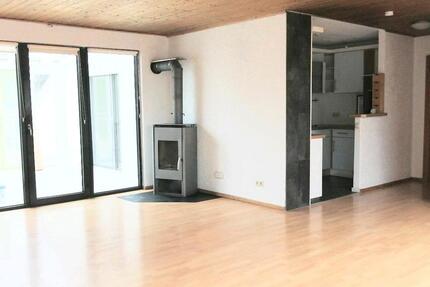 verkaufe ruhige, sonnige Wohnung, Wintergarten mit Dachterrasse