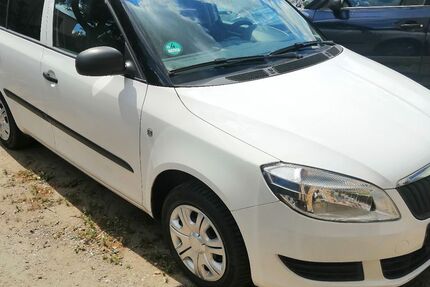 Skoda Fabia 150.000 km 3.900 &euro; Schönefeld OT-Waltersdorf 12529