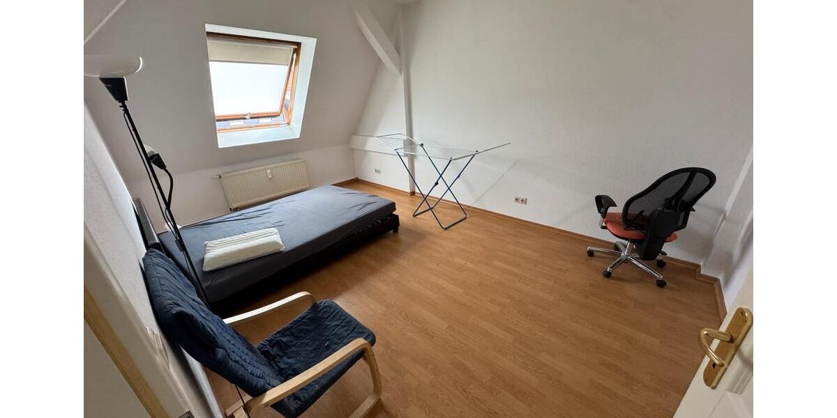 Dachgeschoßwohnung Leipzig Süd - 2 Zimmer, 45 m&sup2;, 650&euro; | Angebot:26266996