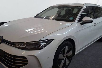 VW Passat 23.719 km 30.940 &euro; Schloß Holte-Stukenbrock 33758