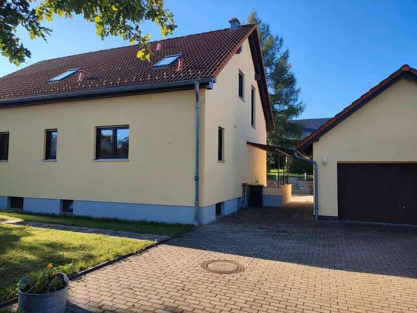 Haus zum Kaufen in Halsbrücke 495.000 € 202 m²