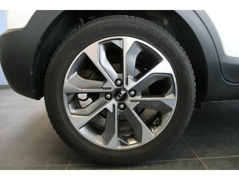 Kia Stonic 1.0 T-GDI 100 OPF Vision 59.374 km 13.980 € Euskirchen 53881