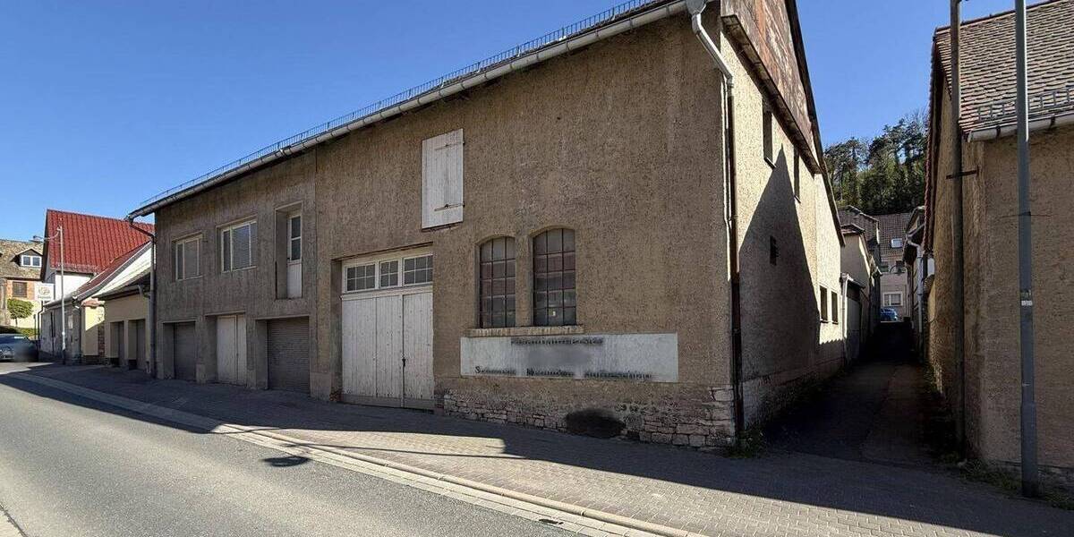Mehrfamilienhaus, Wohnhaus Eckartsberga - 1 Zimmer, 319 m&sup2;, 169.000&euro; | Angebot:26696950