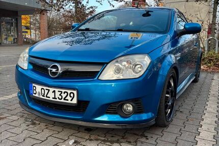 Opel Tigra 188.000 km 4.300 &euro; Berlin 10319