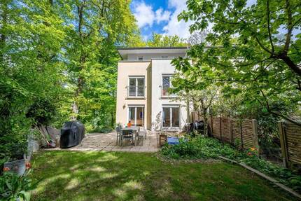 Haus Königstein im Taunus Mammolshain - 6 Zimmer, 160 m&sup2;, 3.100&euro; | Angebot:26344722