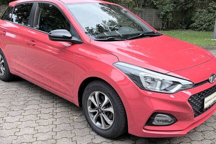 Hyundai i20 98.430 km 12.990 &euro; Euskirchen 53879