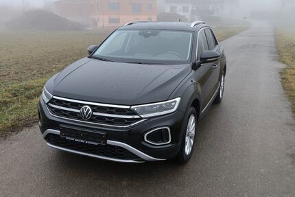 VW T-Roc 16.374 km 27.500 &euro; Berching 92334