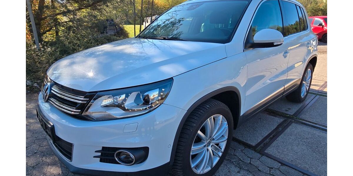 VW Tiguan 68.500 km 16.450 &euro; Buxtehude 21614