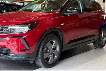 Opel Grandland (X) 32.645 km 19.880 &euro; Dresden 01328