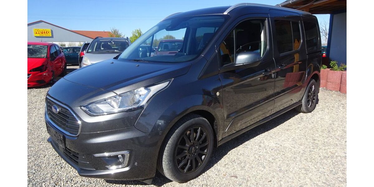 Ford Tourneo Connect 122.325 km 9.900 &euro; Dresden 01219