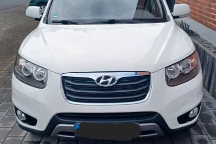 Hyundai SANTA FE 212.000 km 7.900 &euro; Linnich 52441