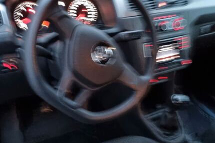 VW Caddy 41.000 km 15.700 &euro; Wuppertal 42289