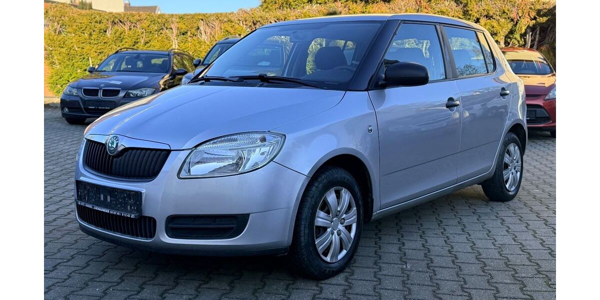 Skoda Fabia 94.000 km 3.890 &euro; Waldkraiburg 84478