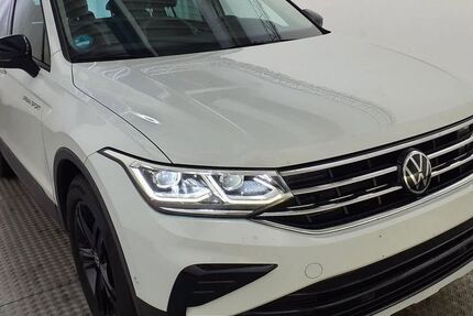 VW Tiguan 174.000 km 23.999 &euro; Bonn 53127