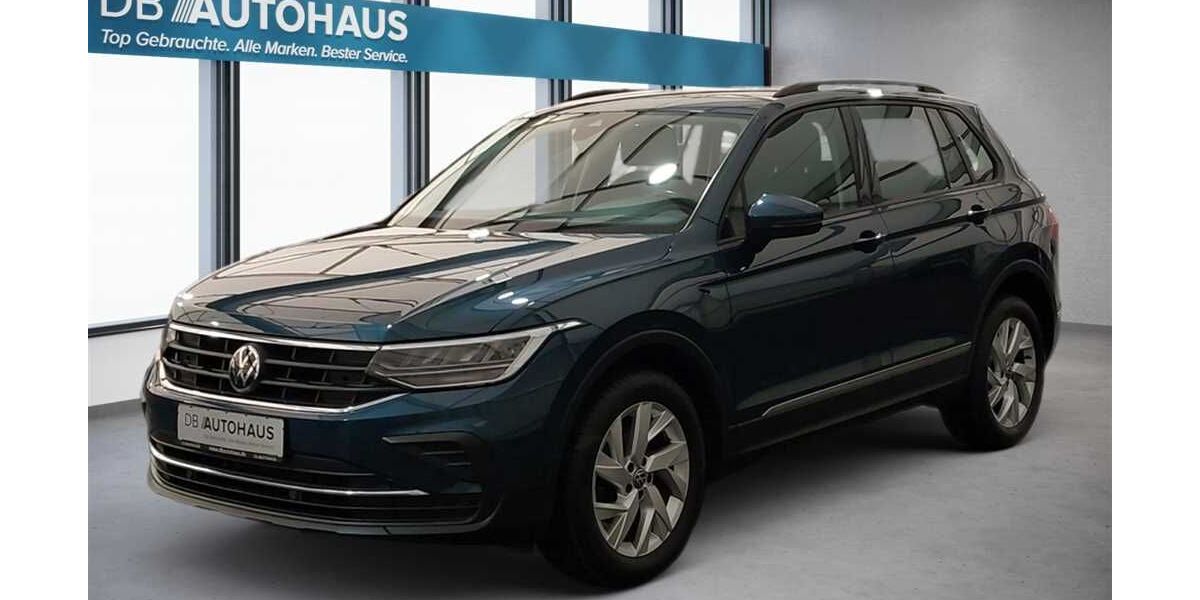 VW Tiguan 82.160 km 25.960 &euro; Bad Salzuflen 32105