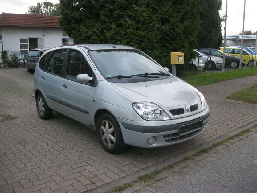 Renault Scenic 167.000 km 500 € Miltzow 18519