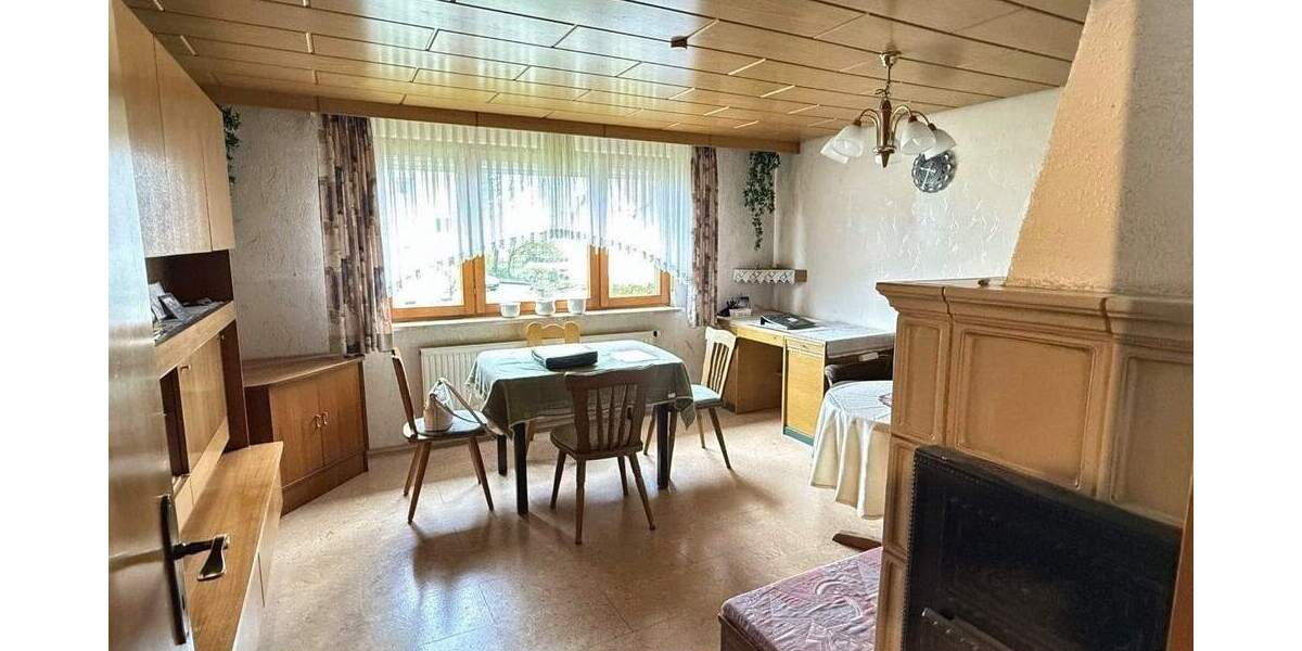 Einfamilienhaus Meßkirch - 8 Zimmer, 193 m&sup2;, 320.000&euro; | Angebot:25797504