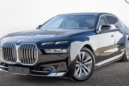 BMW i7 28.253 km 77.950 &euro; Teltow 14513