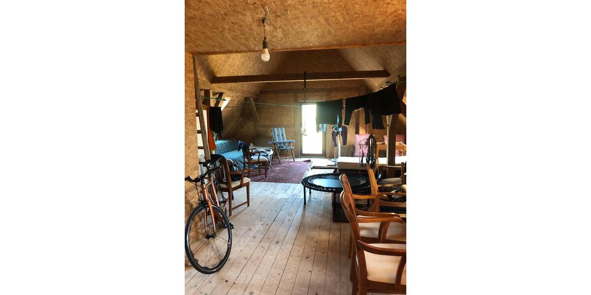 Einfamilienhaus Malchin - 8 Zimmer, 250 m&sup2;, 250.000&euro; | Angebot:26030448