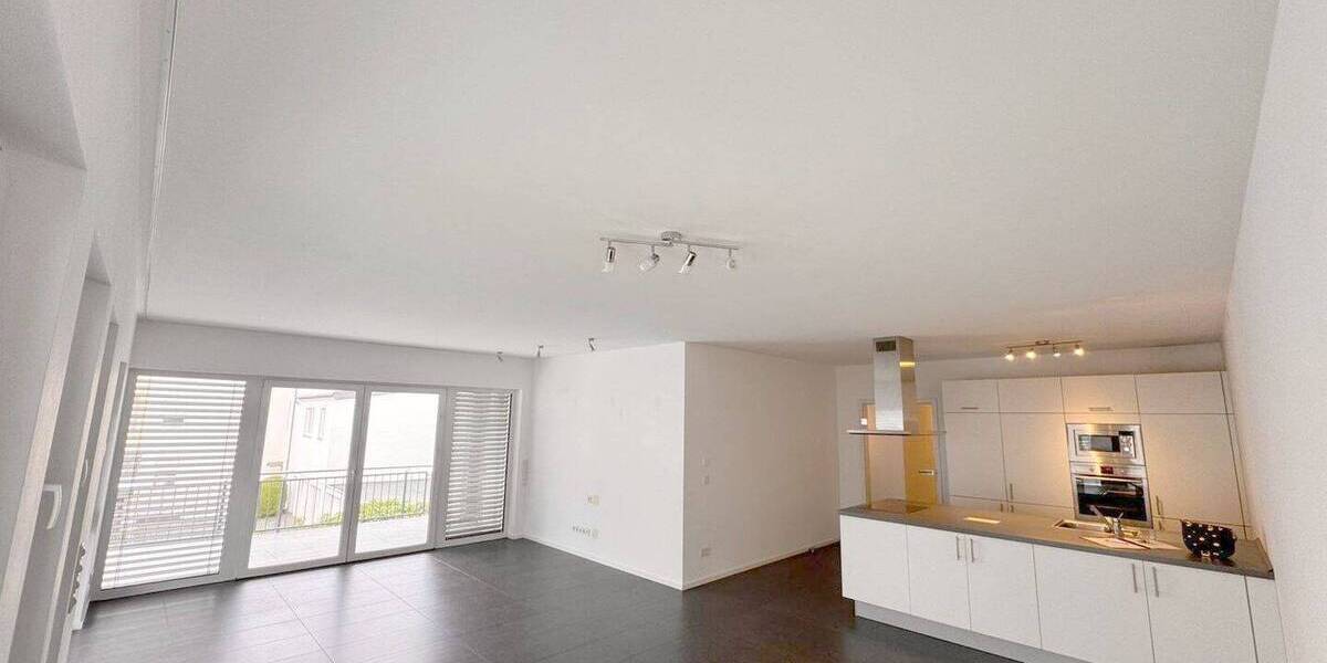 Etagenwohnung Trier Trier-Süd - 3 Zimmer, 108 m&sup2;, 1.484&euro; | Angebot:26787938