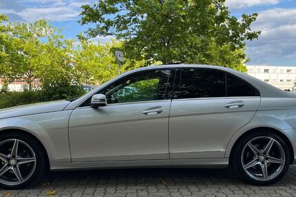 Mercedes-Benz C 250 166.000 km 13.000 &euro; Herxheim bei Landau 76863