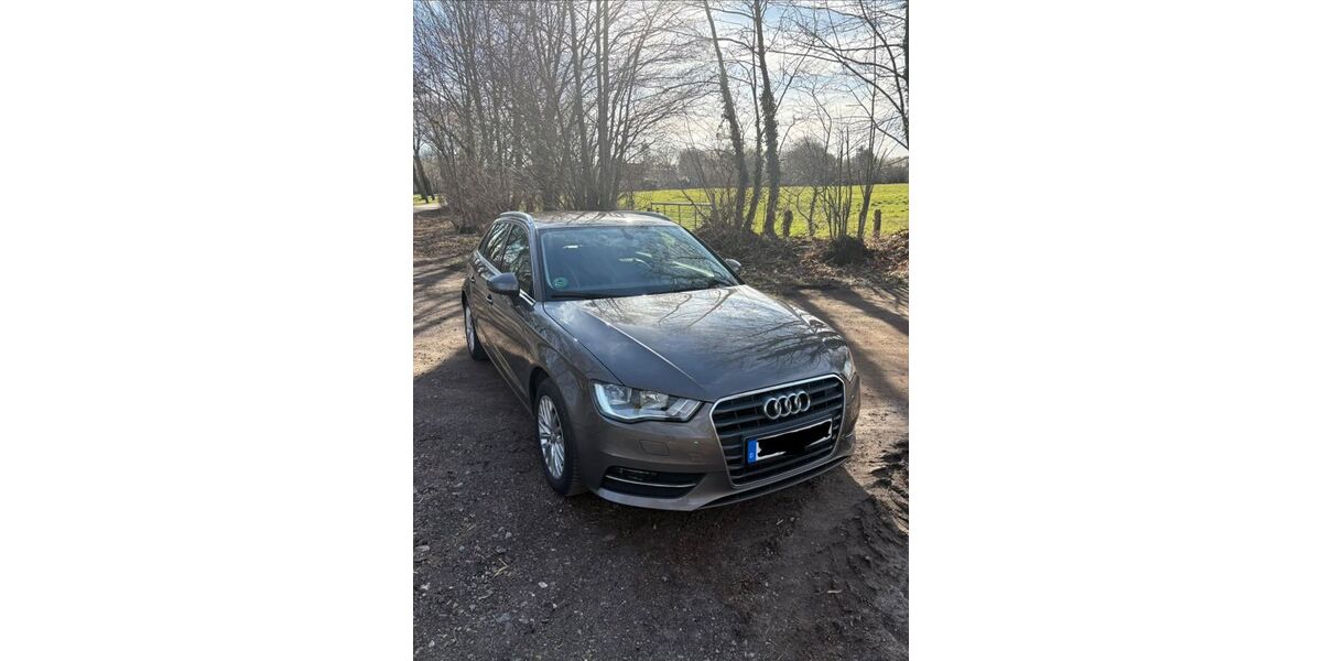 Audi A3 182.621 km 10.000 &euro; Gönnebek 24610