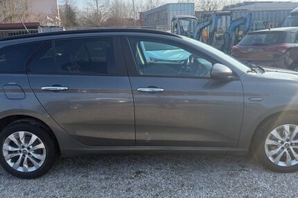 Fiat Tipo 184.000 km 4.999 &euro; München 81245