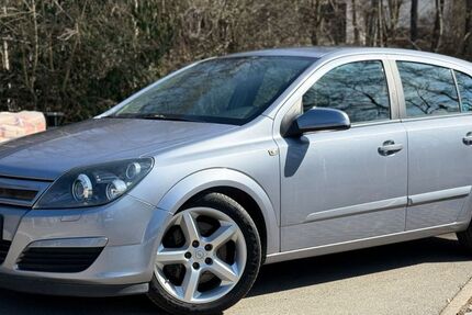Opel Astra 96.900 km 4.990 &euro; Niedereschach 78078