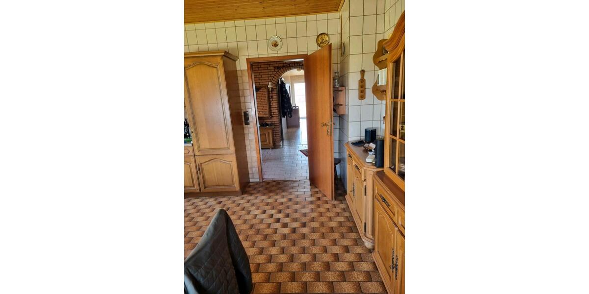 Etagenwohnung Rhauderfehn - 4 Zimmer, 120 m&sup2;, 1.180&euro; | Angebot:25265246