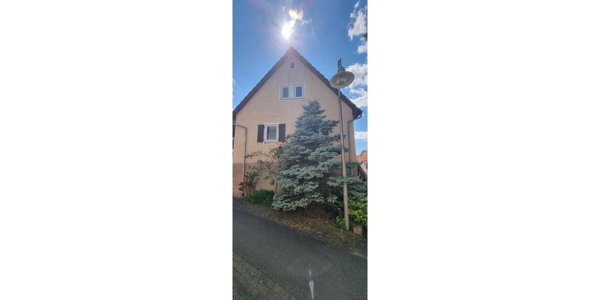 Bauernhaus, Landhaus Königheim - 6 Zimmer, 97 m&sup2;, 89.000&euro; | Angebot:25383042