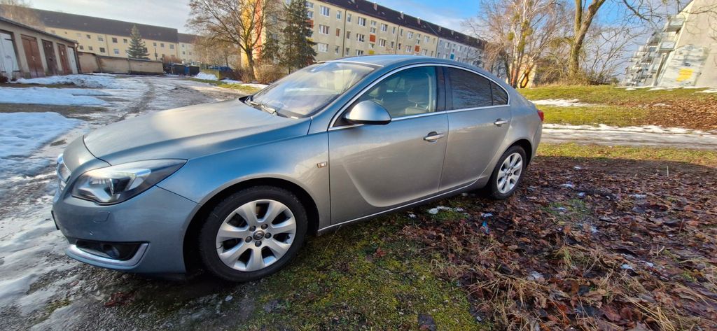 Opel Insignia 110.584 km 8.000 &euro; Möckern 39291