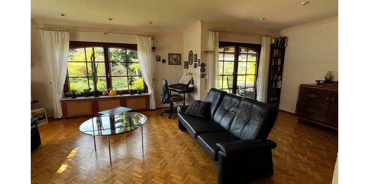 Einfamilienhaus Straubenhardt Conweiler - 8 Zimmer, 187 m&sup2;, 669.000&euro; | Angebot:26379848